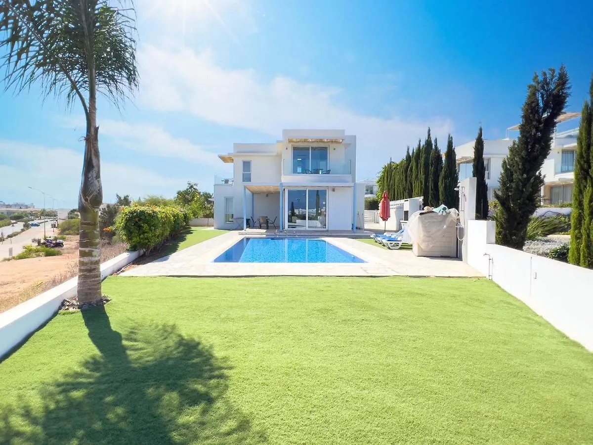 Villa Blue Wave Protaras 0*,