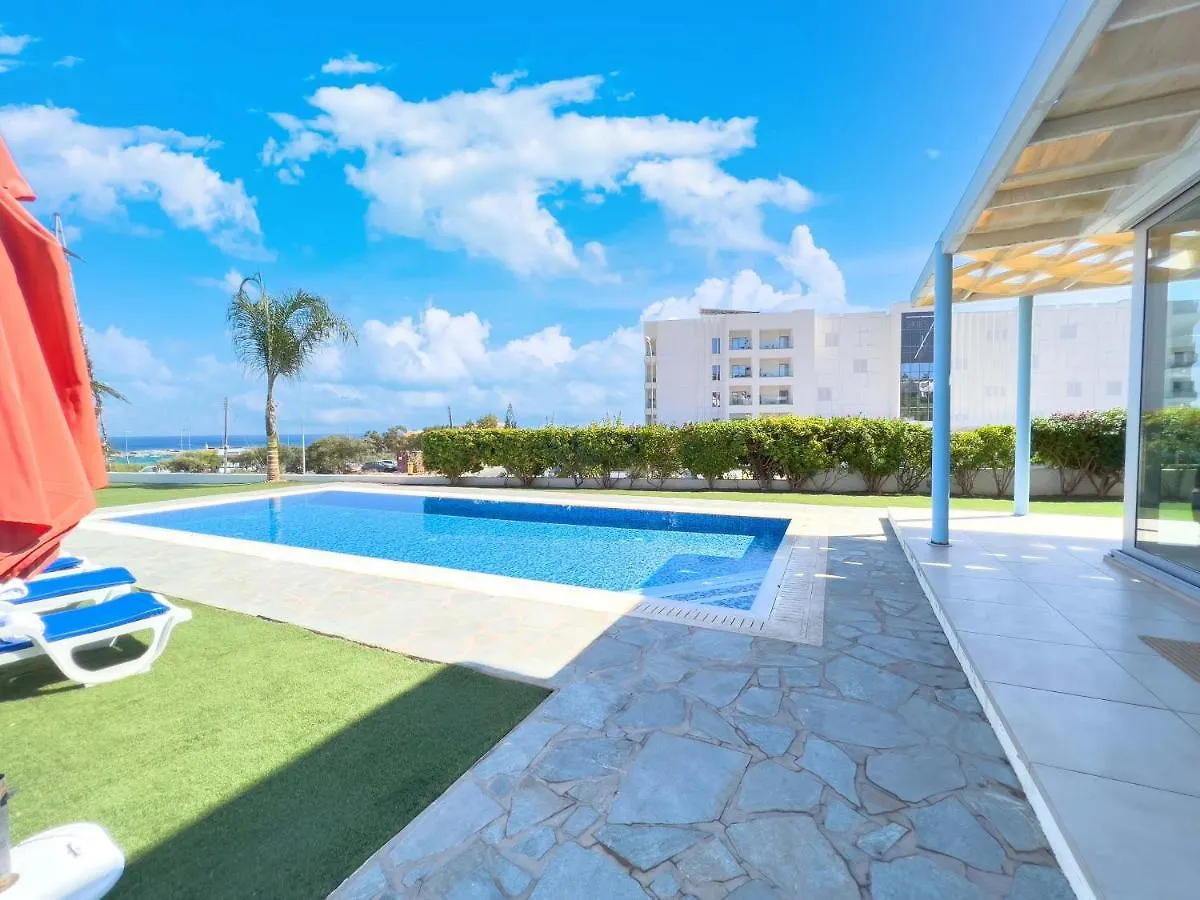 Villa Blue Wave Protaras 0*,  Cyprus